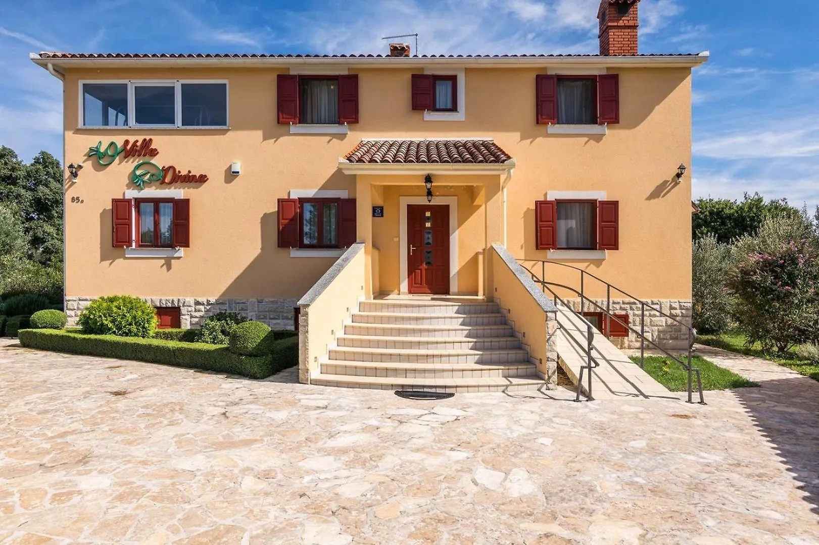 Villa Divina Sisan