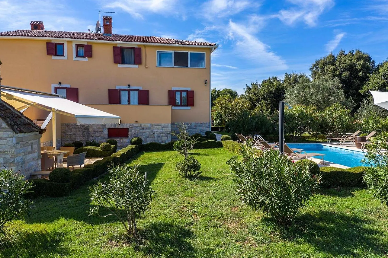 Villa Divina Sisan