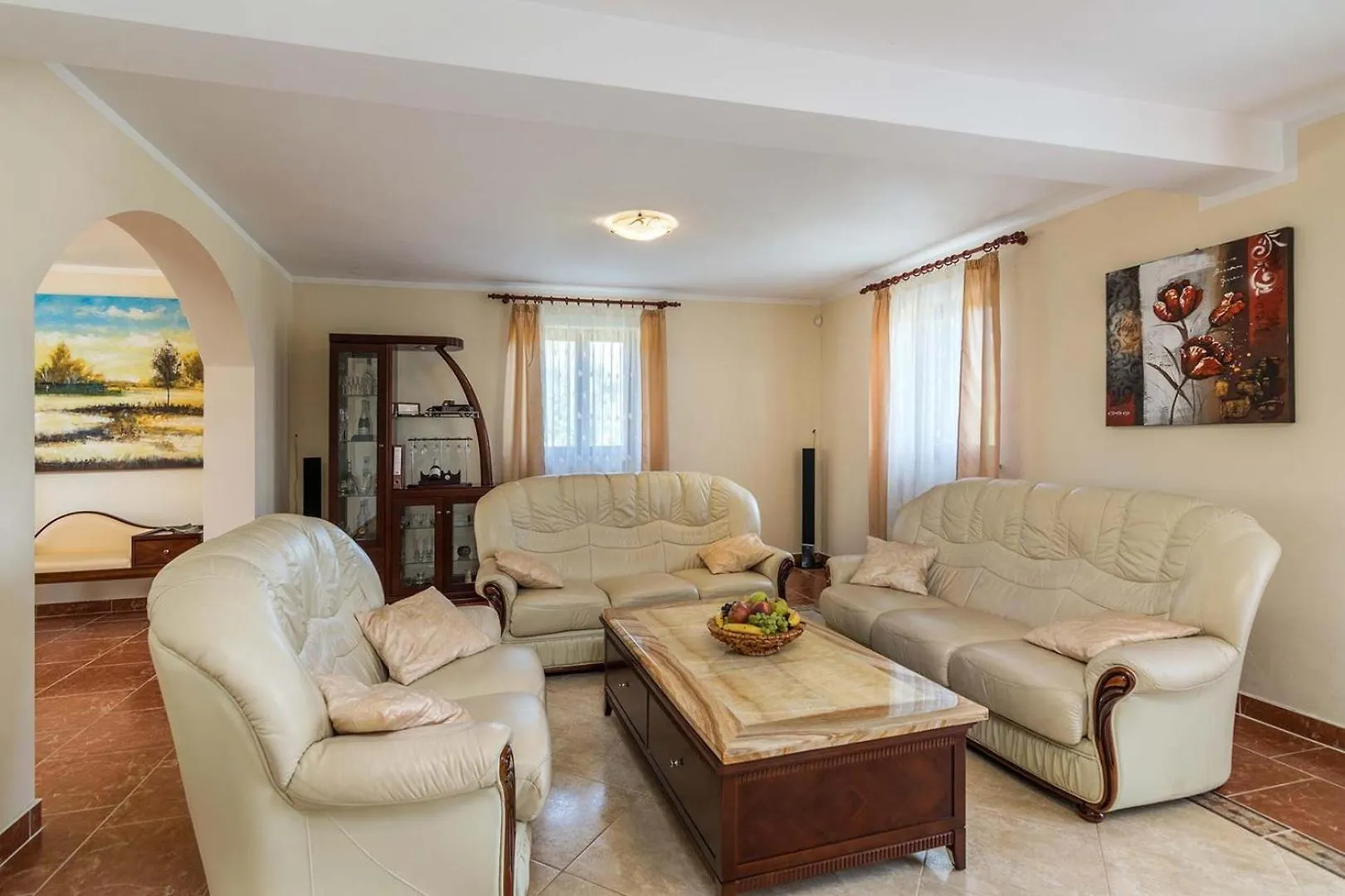 Villa Divina Sisan 0*,