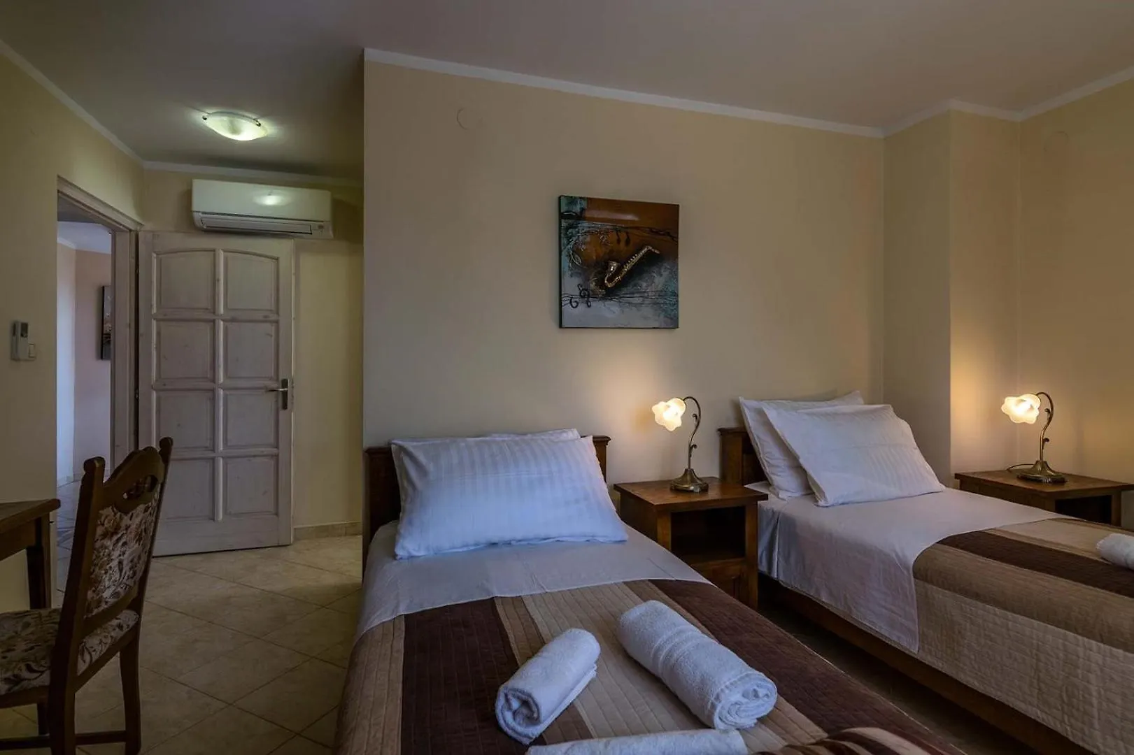 Villa Divina Sisan 0*,