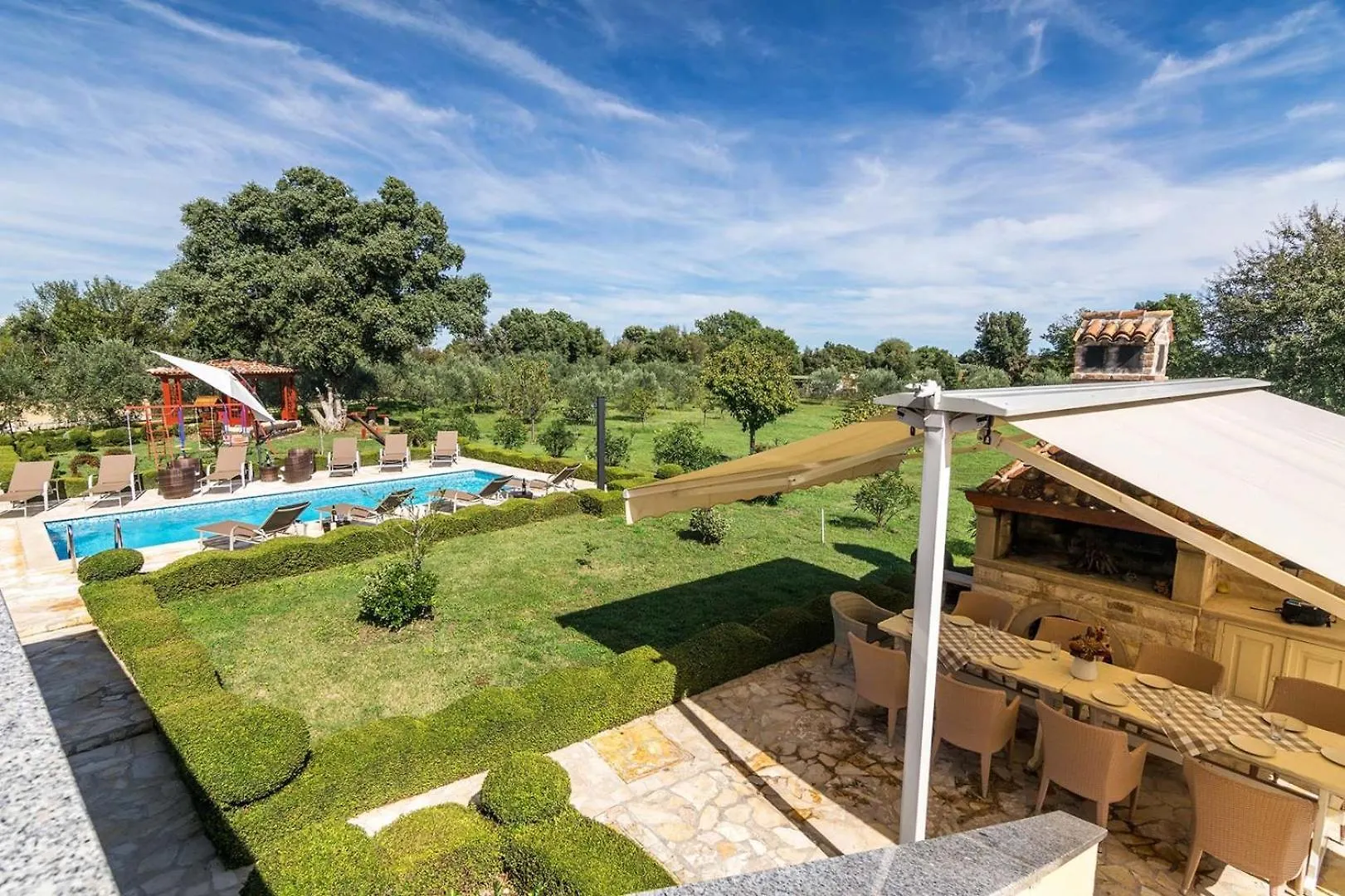 Villa Divina Sisan