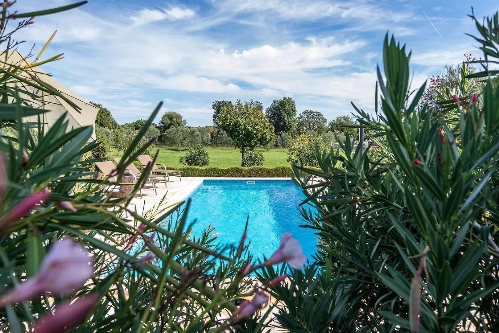 Villa Divina Sisan