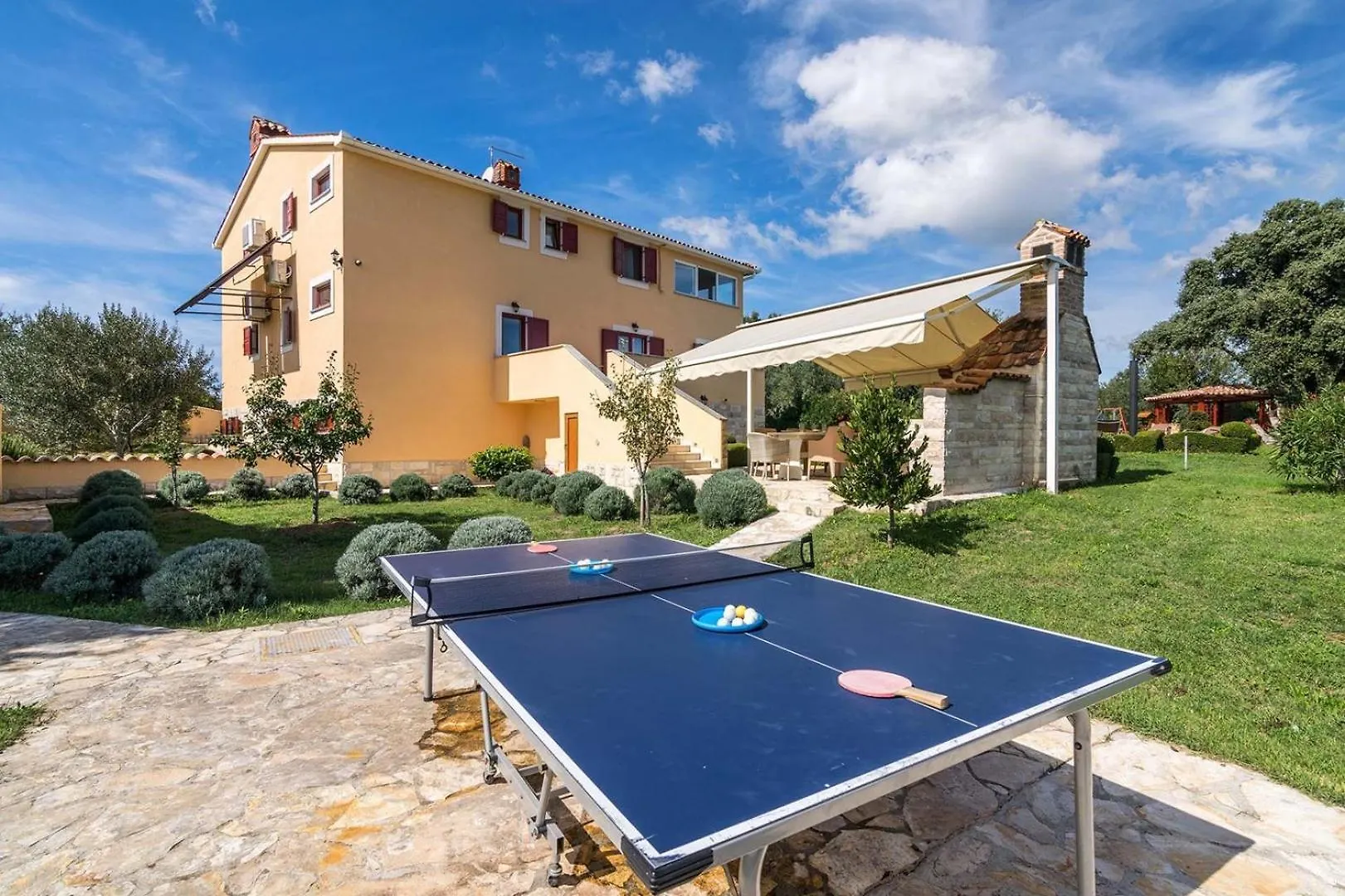 Villa Divina Sisan